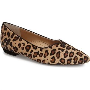 Vaneli Ganet Calf Fur Point Toe Flats Cheetah 🐆 print.